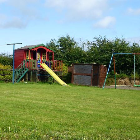 Plantation Lodge Kingscourt Exterior foto