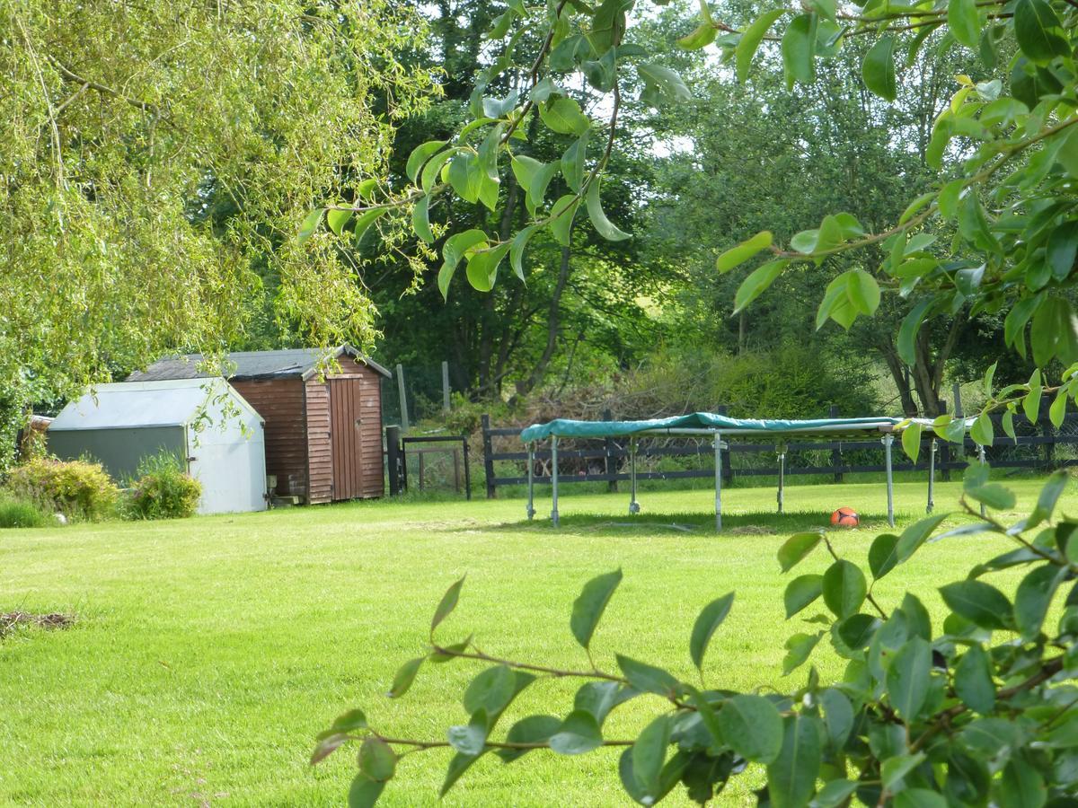 Plantation Lodge Kingscourt Exterior foto